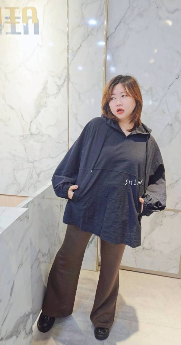 連帽風衣帥感上衣(綠/灰/黑) 