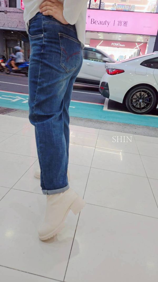 微刷線男友褲 