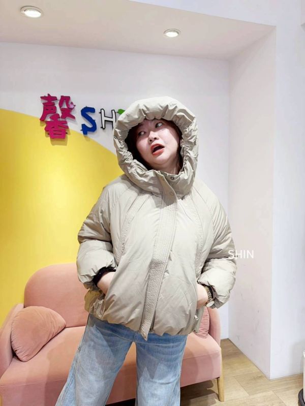 壓紋連帽鴨絨外套 