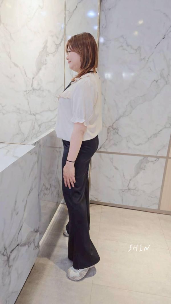 滾蕾絲綁帶雪紡上衣 