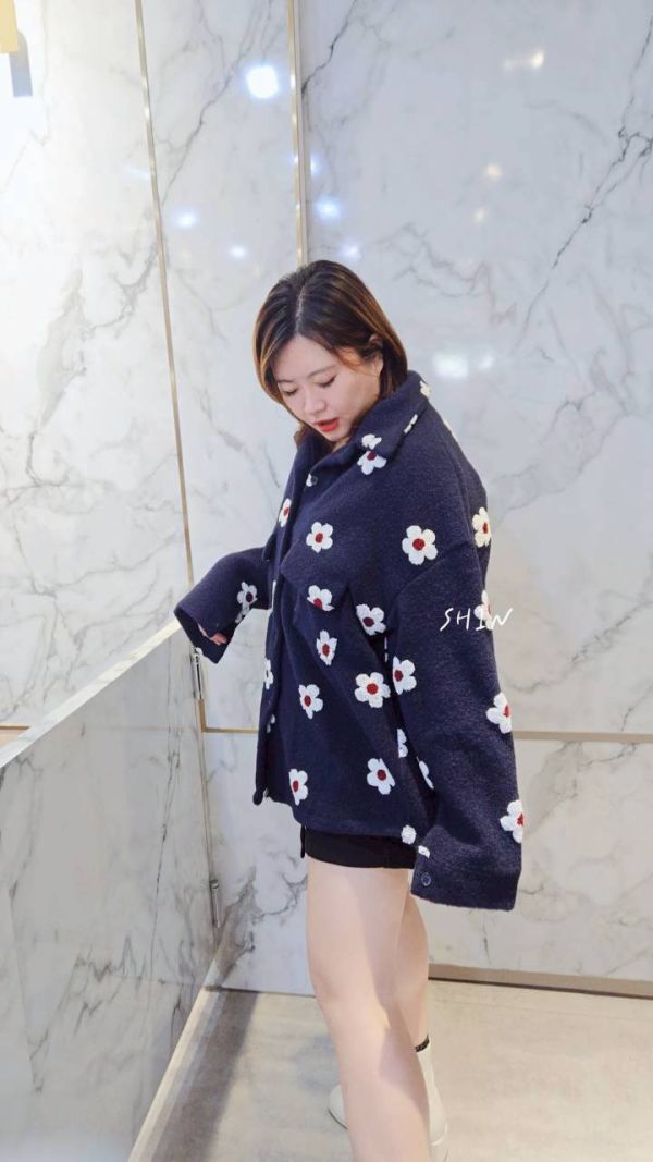 印小花花毛毛襯衫(灰/深藍) 