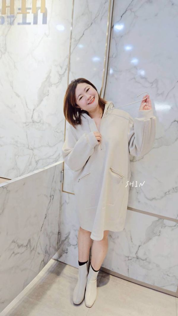 歐膩連帽衣裙(藍/灰/杏) 