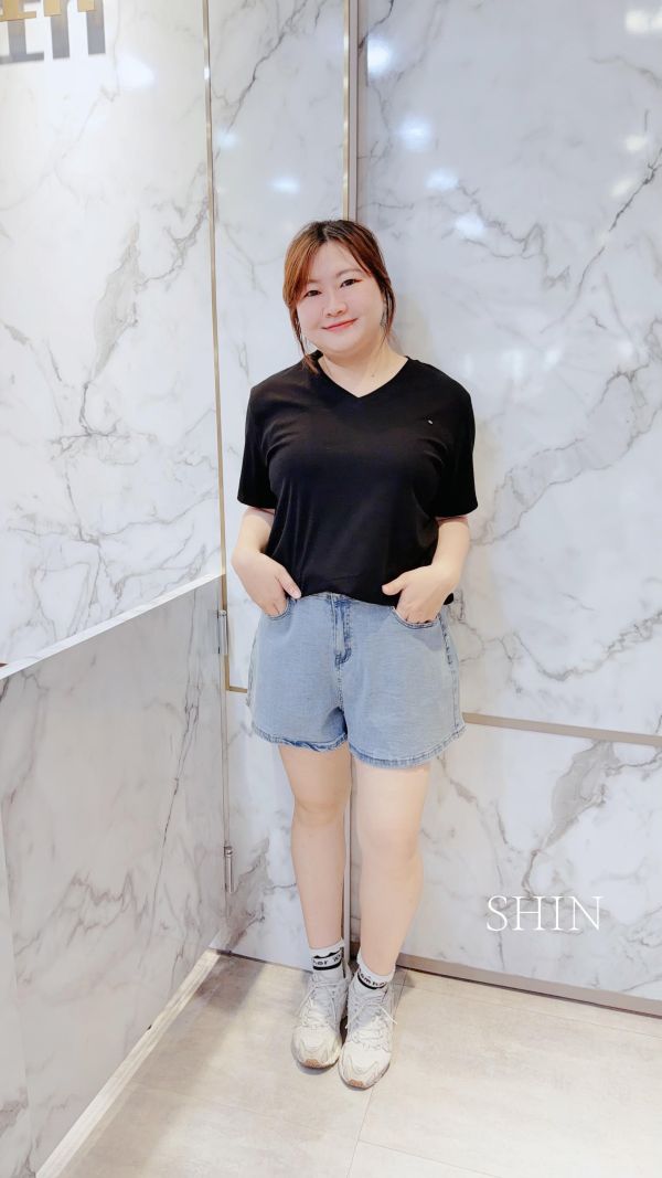 V領腰側邊皺皺設計T(黑/紅) 