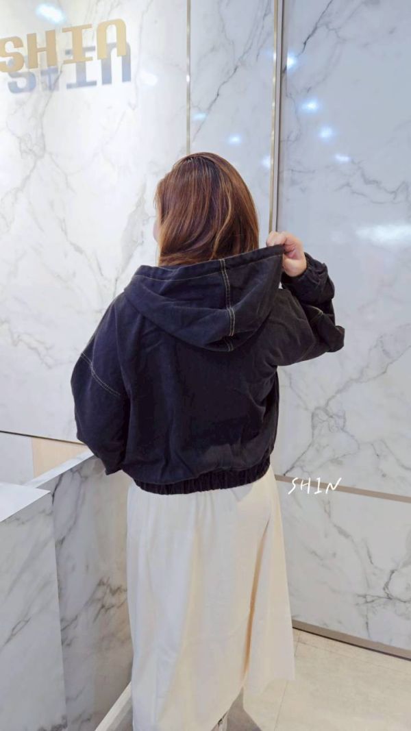 短版雙向拉鍊外套(黑/藍) 