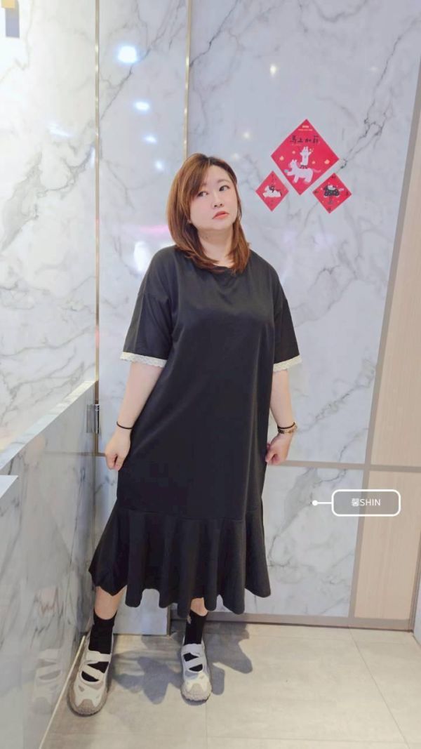 棉質手滾邊長版魚尾洋(黑/杏) 