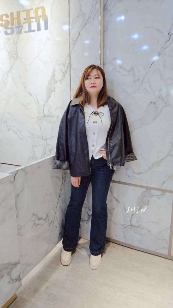 彈力九分喇叭褲 