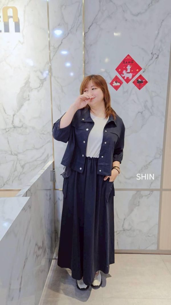 可正式但又不流於普通的工裝長洋套裝(水藍/深藍) 
