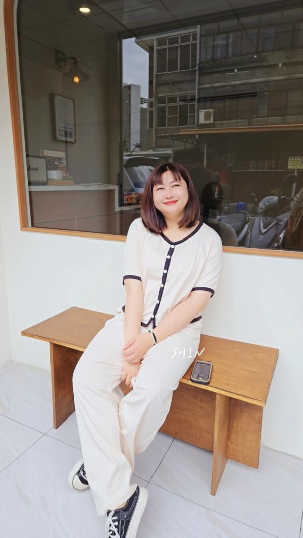 3件式撞色邊套裝(黑/杏/藕粉) 