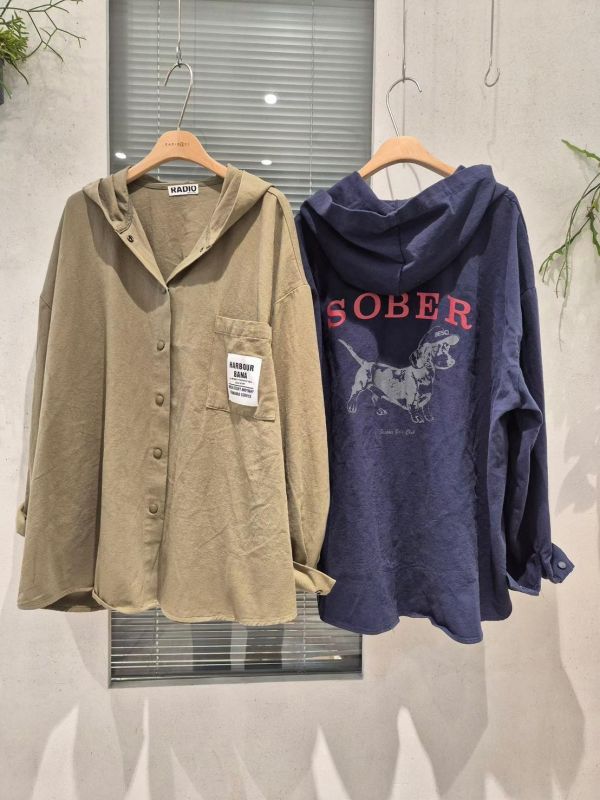 正韓帥狗勾連帽卡其外套（軍綠/深藍） 