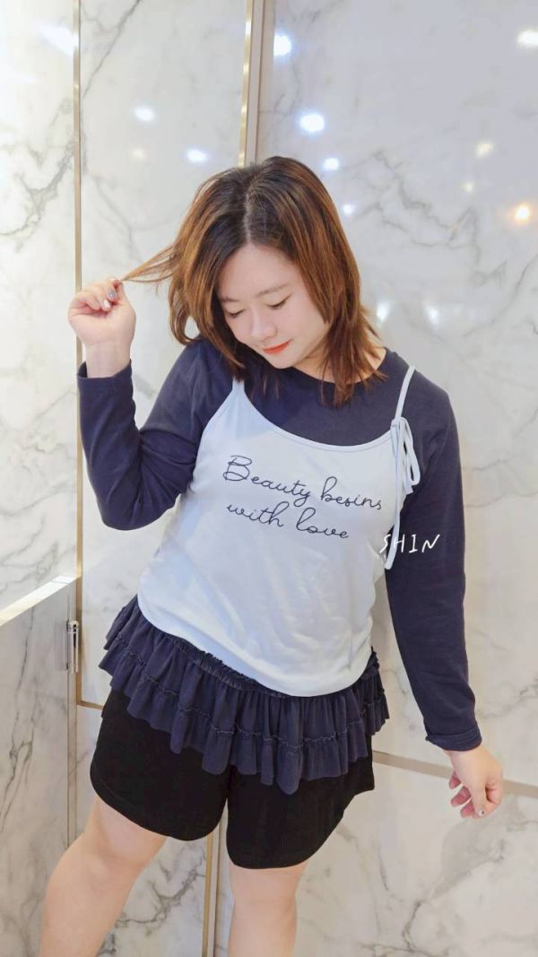 真兩件文字肩綁帶T 