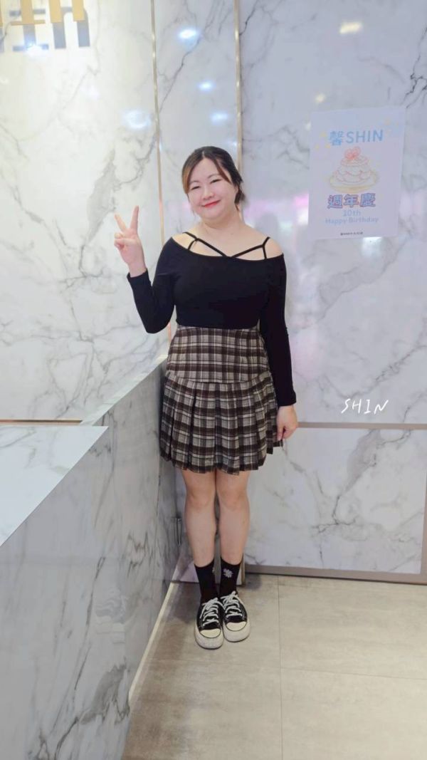 性感的交叉線BRA T(黑/咖/深藍/白) 