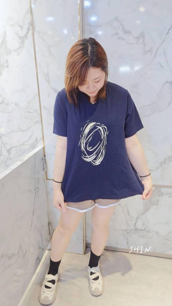 線條圈窩竹節棉T(深藍/灰) 