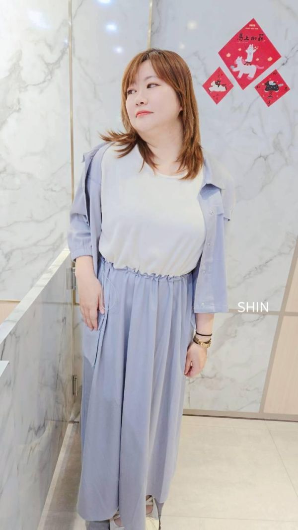 可正式但又不流於普通的工裝長洋套裝(水藍/深藍) 