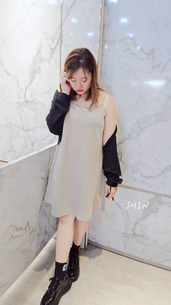 菱格紋細肩帶短洋(藍/粉/咖) 