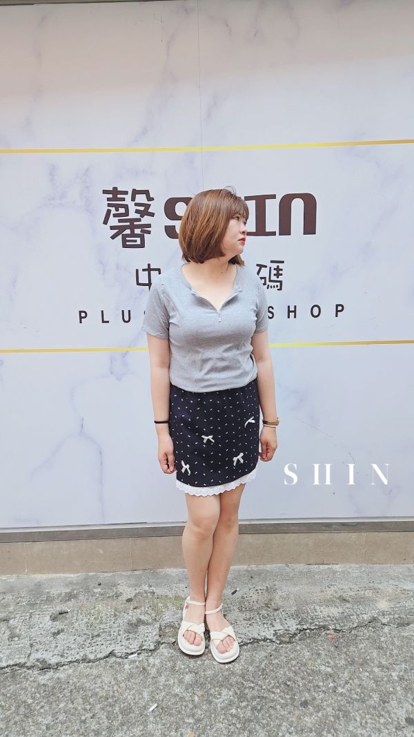蝴蝶小花短裙 
