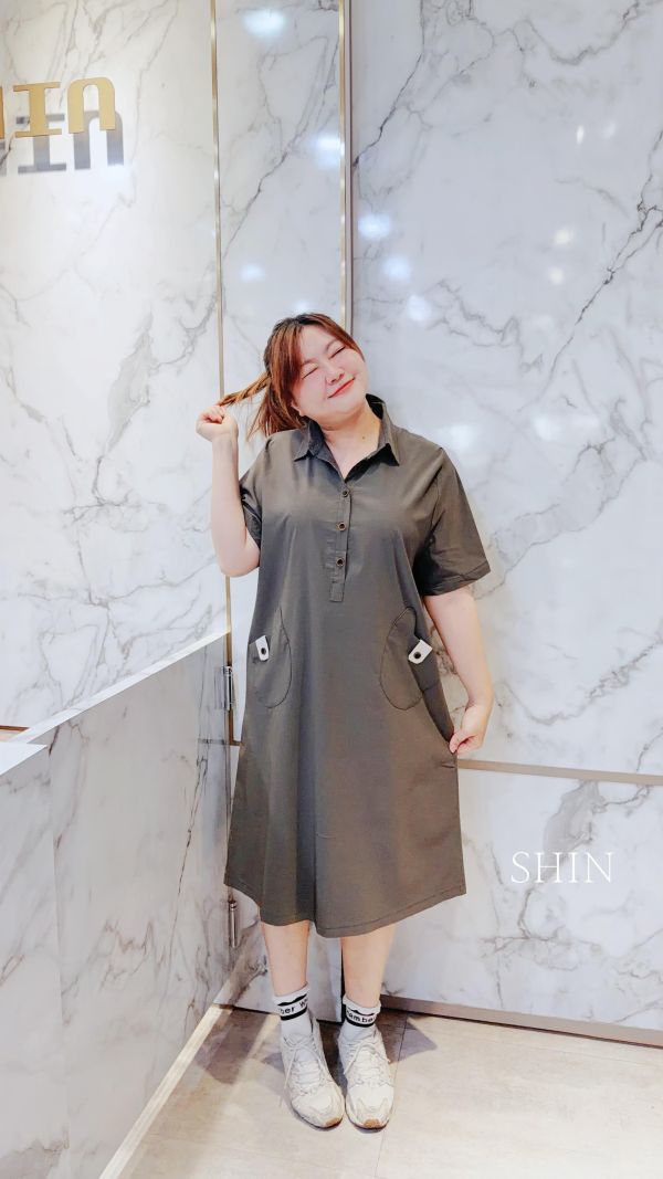 超彈力口袋撞色貓頭長版襯衫(軍綠/墨灰) 