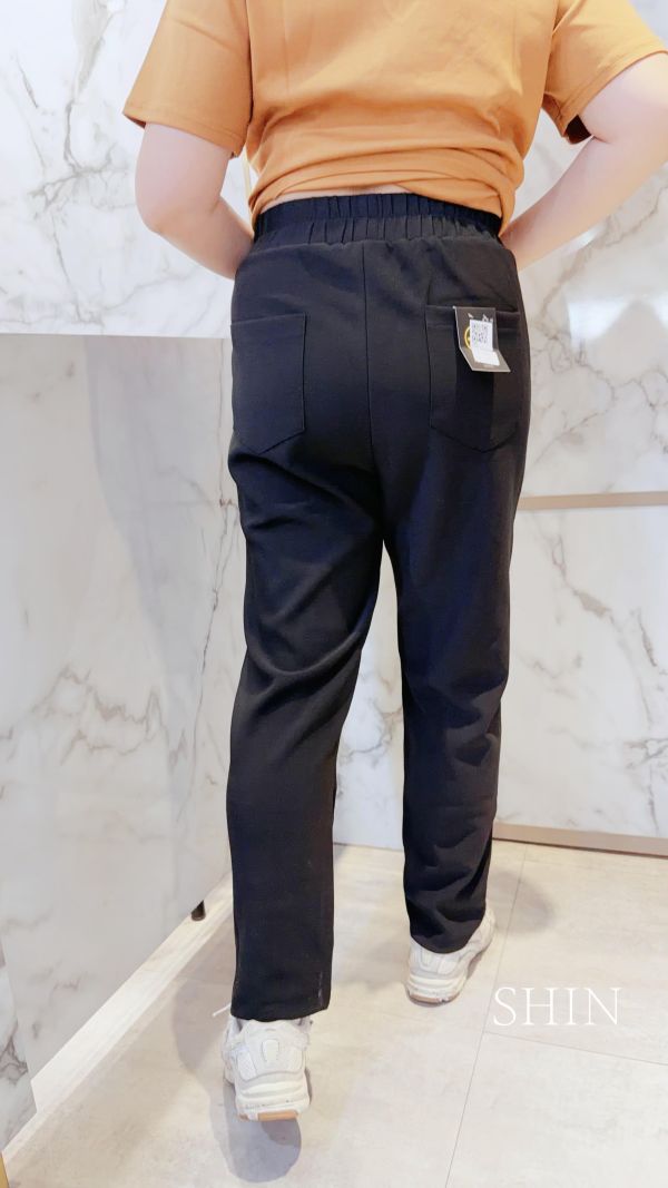 大口袋小小直筒挺布西裝褲 