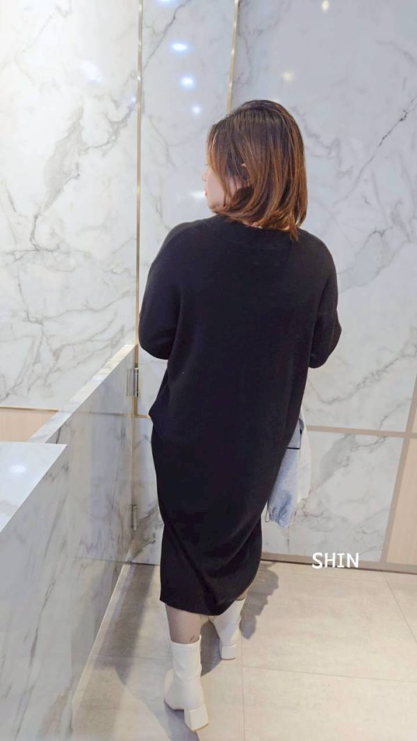 每人必買V領包芯針織長洋(黑/可可/深灰) 