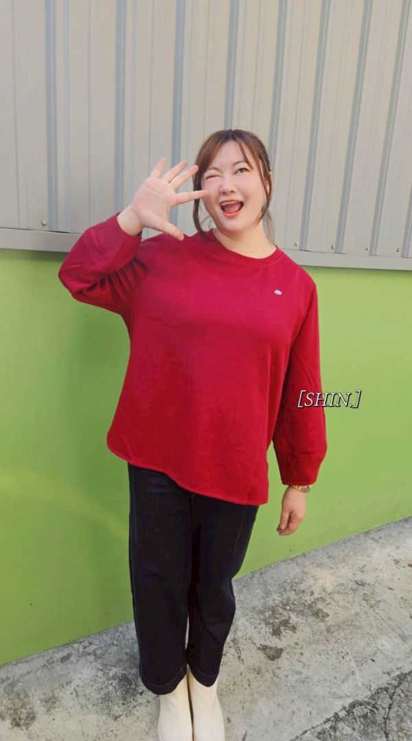 小鈕扣袖裁線T(紅/黑) 