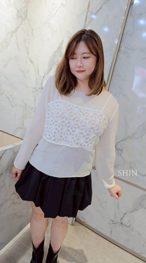 網網背心+雪紡上衣 