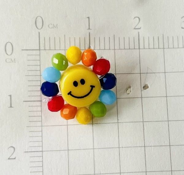 正韓彩色太陽花耳針 