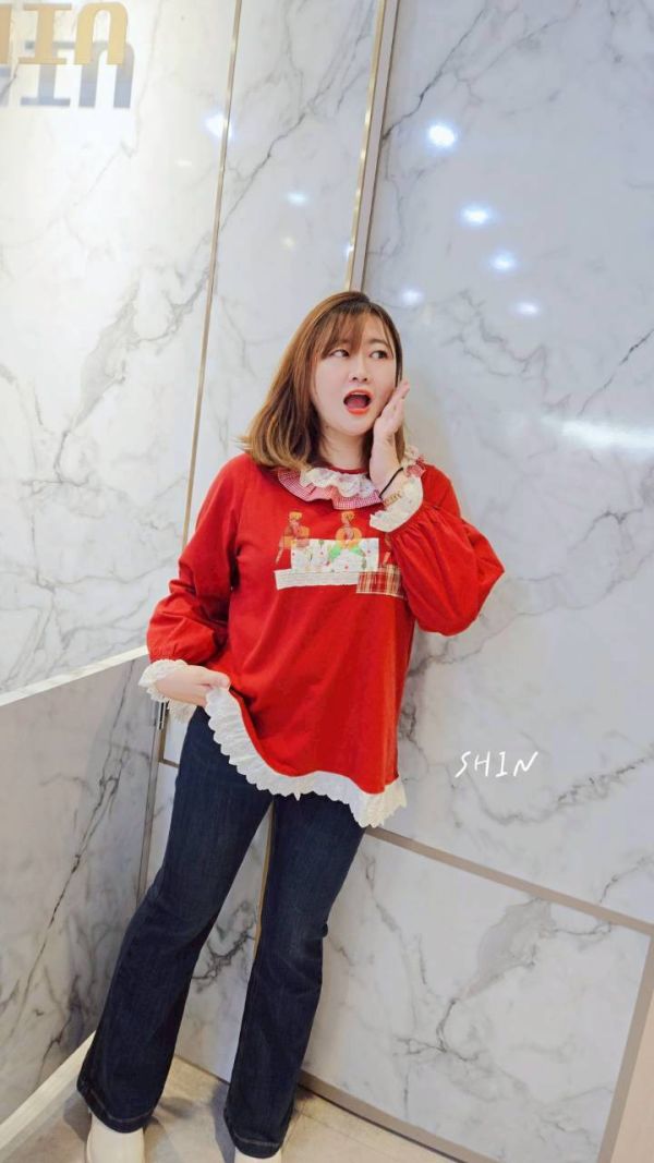 廣州自選款高品質手工蕾絲花邊T(紅/杏) 