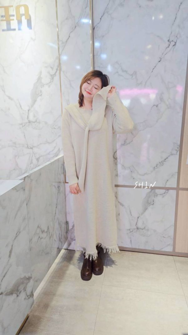 附帽批巾顯瘦流蘇針織洋(杏/粉紅/黑) 