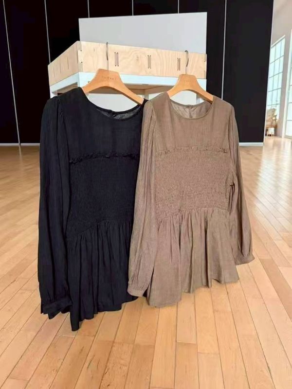 KOREA鬆緊胸上衣(咖/黑) 