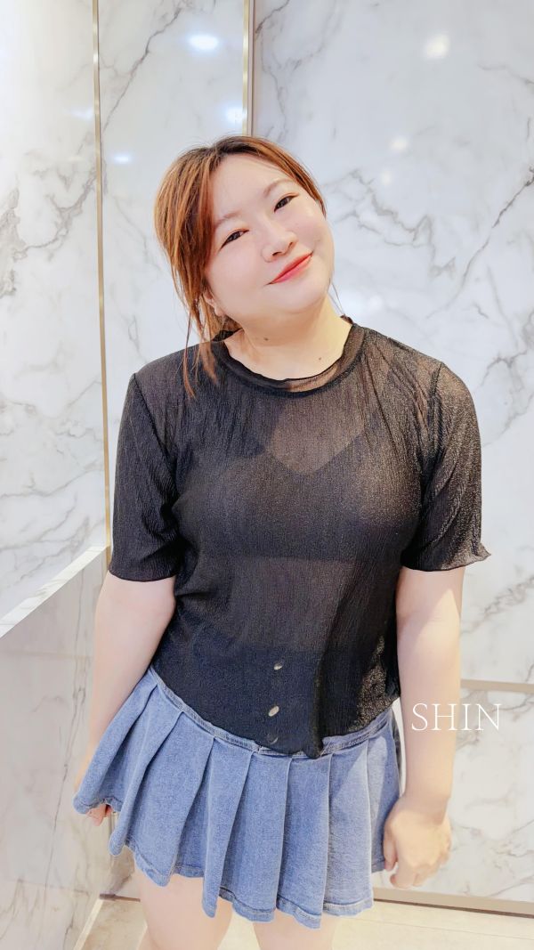 皺皺木耳亮亮透膚內搭(黑/白/深灰/淺灰) 