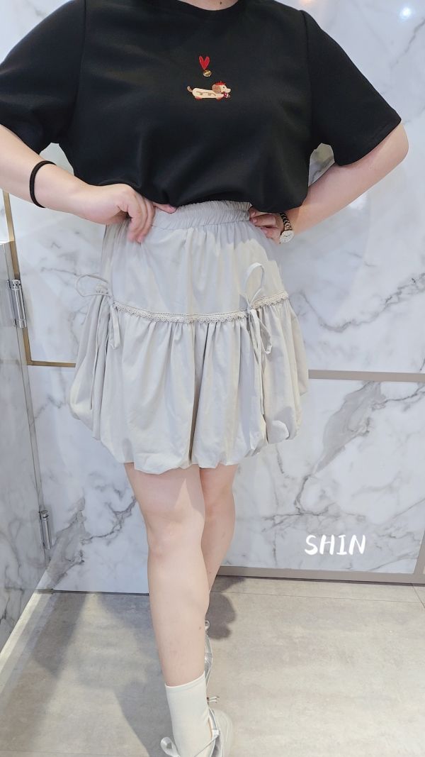 可愛澎澎花苞短裙(黑/芋紫/綠) 