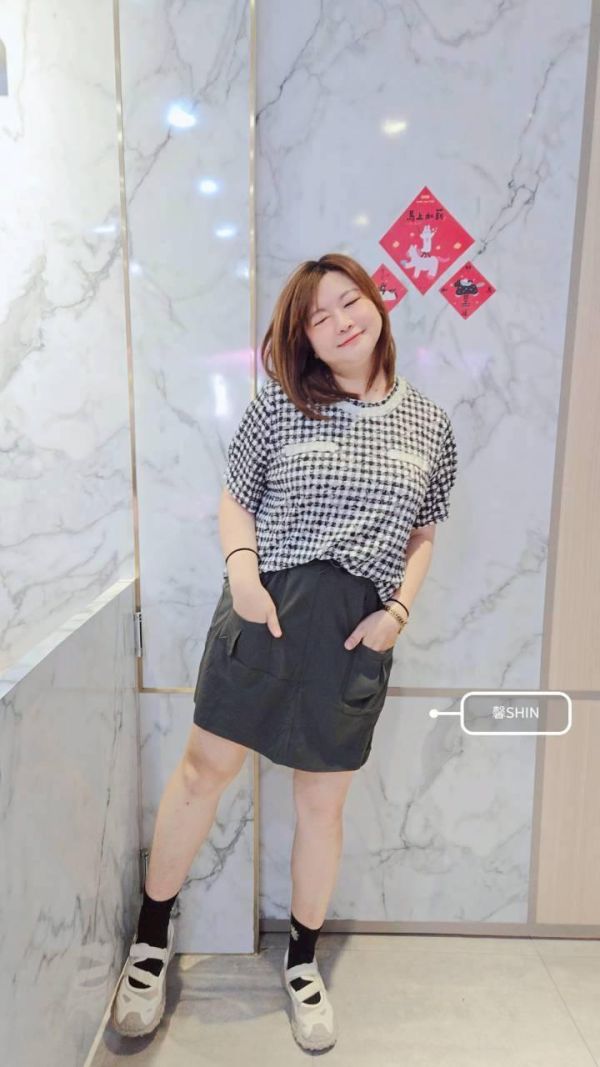 小香皺皺棉方格上衣(黑格/咖格) 