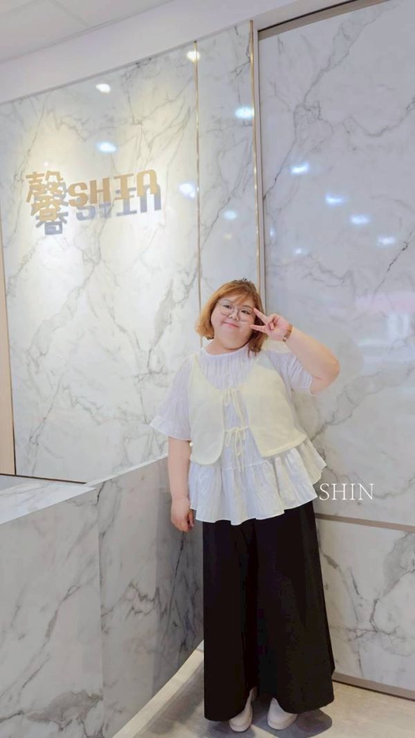 正韓KOREA針織綁帶背心(杏/黑) 