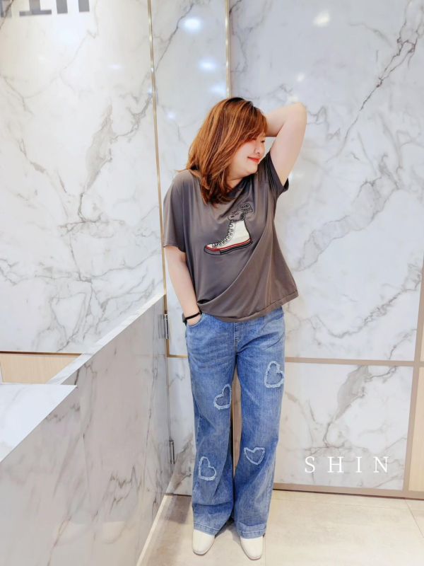 夏季愛款 球鞋史努努竹節棉T(灰/粉) 