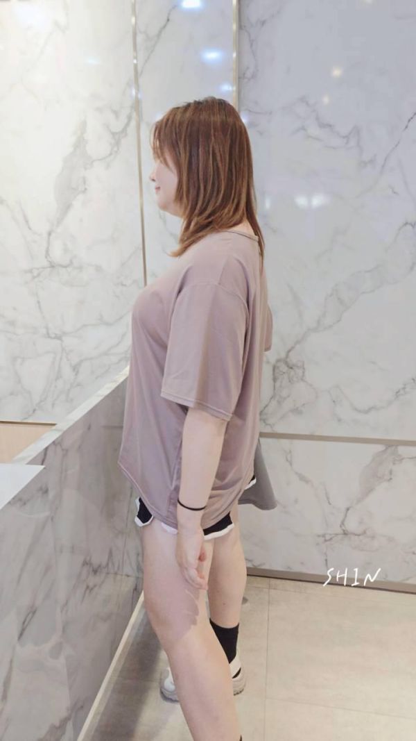 讓你愛不釋手的涼感素T(黑/咖/灰/櫻花粉) 