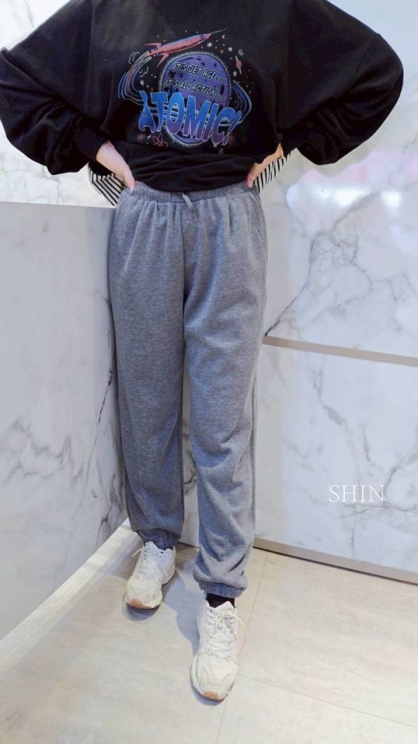 空氣棉束腳休閒褲(黑/灰) 