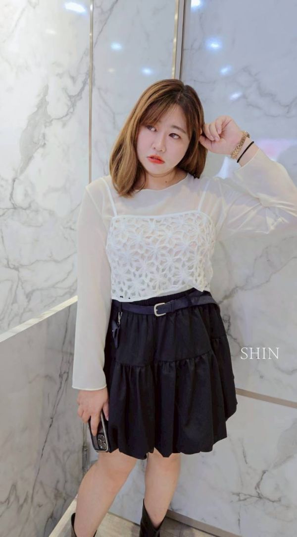 網網背心+雪紡上衣 