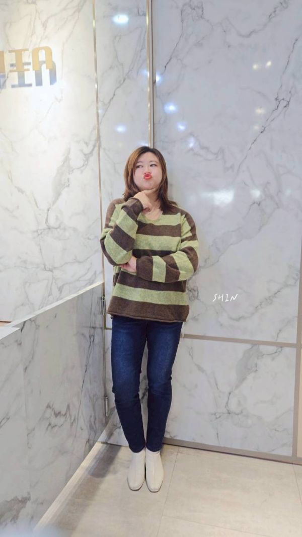 一顆鬆緊基本牛仔褲 