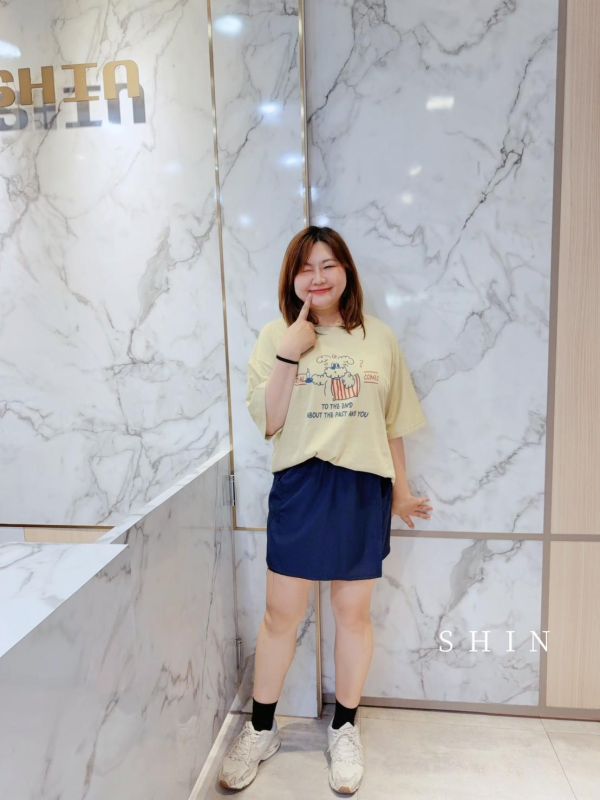 線條小狗T(白/芋粉/黑/深黃/奶灰) 