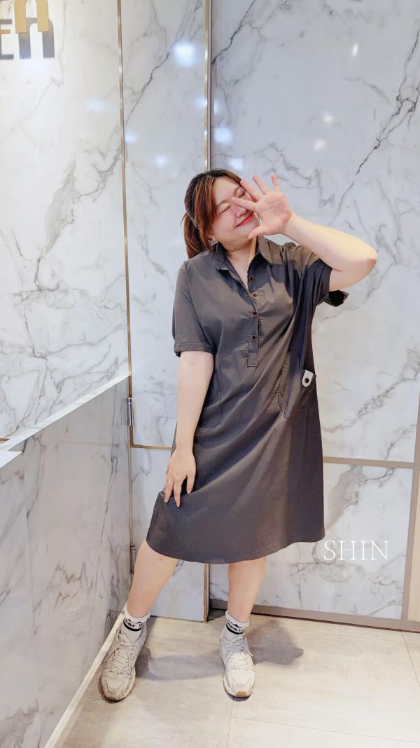 超彈力口袋撞色貓頭長版襯衫(軍綠/墨灰) 