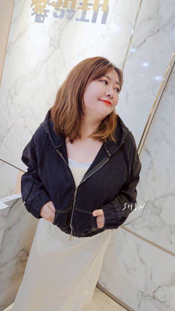 短版雙向拉鍊外套(黑/藍) 