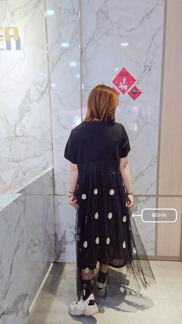 點點控請看拼接網紗點點假兩件長版洋 