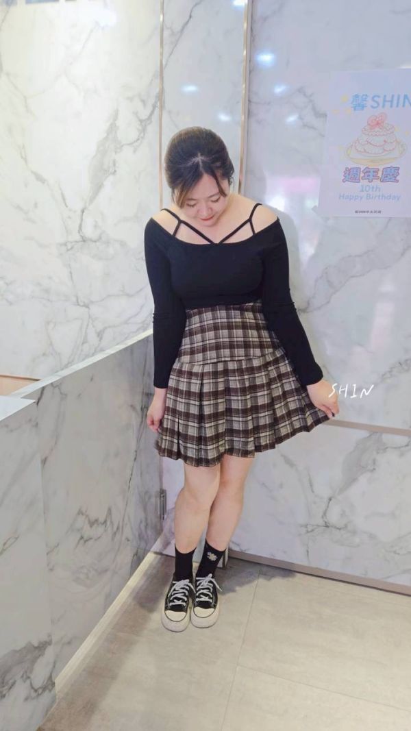 性感的交叉線BRA T(黑/咖/深藍/白) 