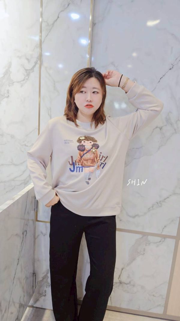 毛帽女孩太空棉T 