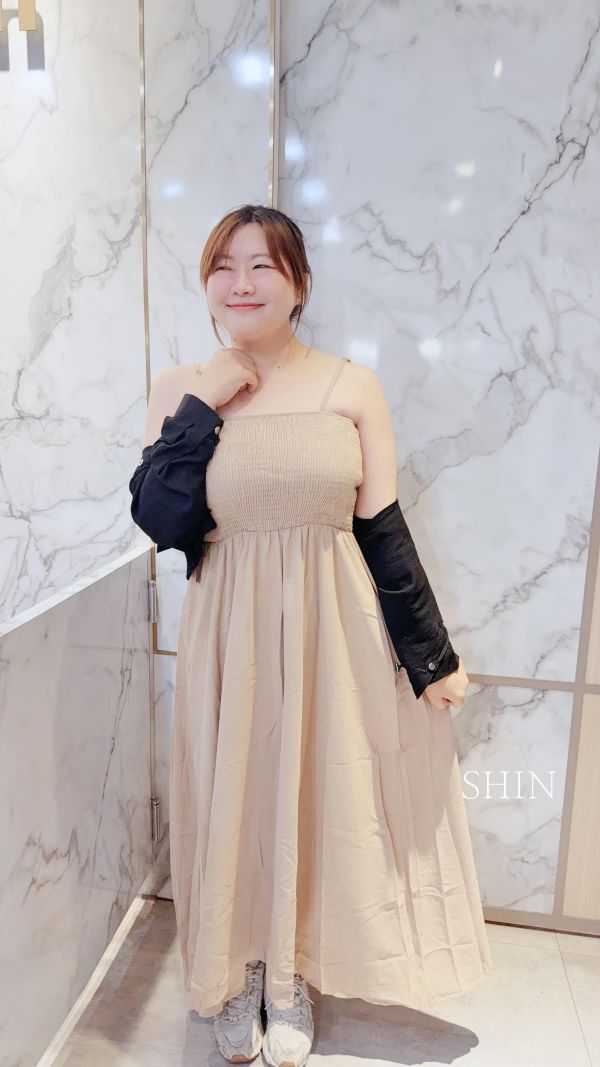 水水平口雪紡連身洋裝(卡其/深灰/酒紅/黑) 