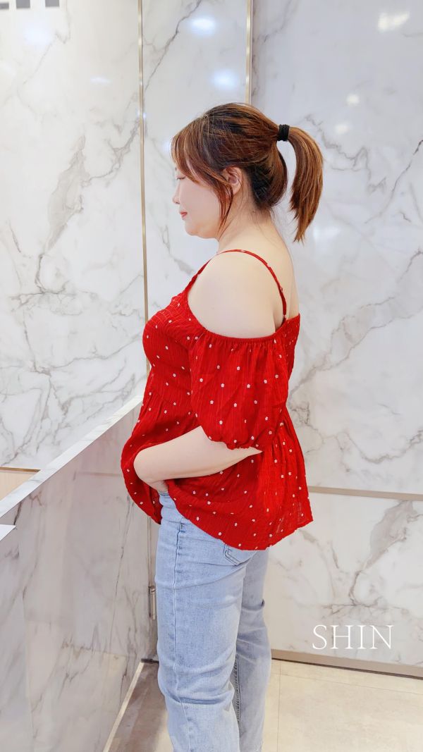 小花兒吊帶雪紡上衣(黑/白/紅) 