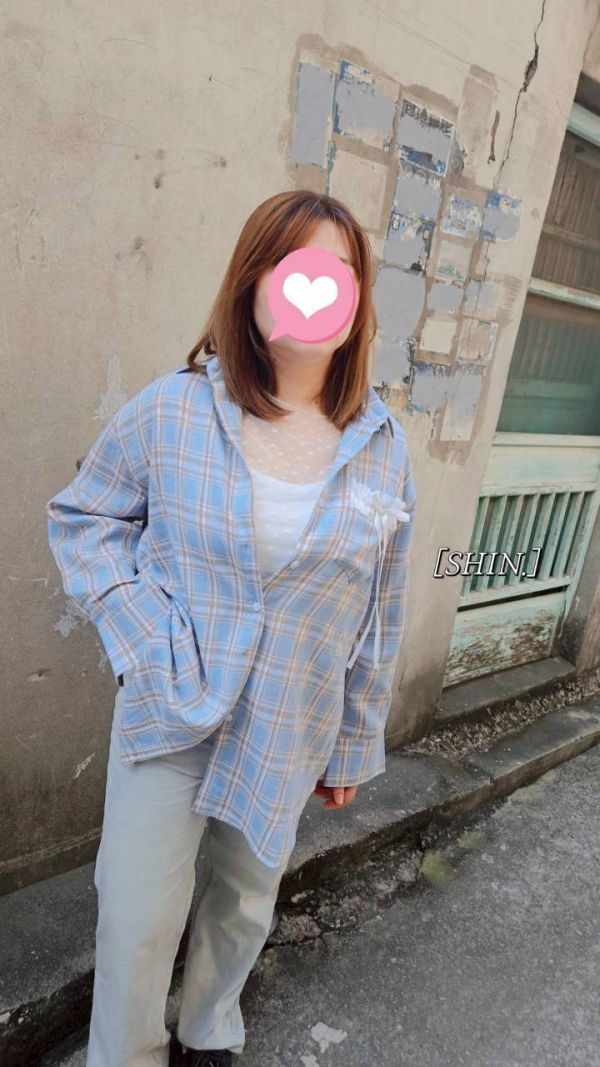 可愛KT格子襯衫(藍格/黃格) 
