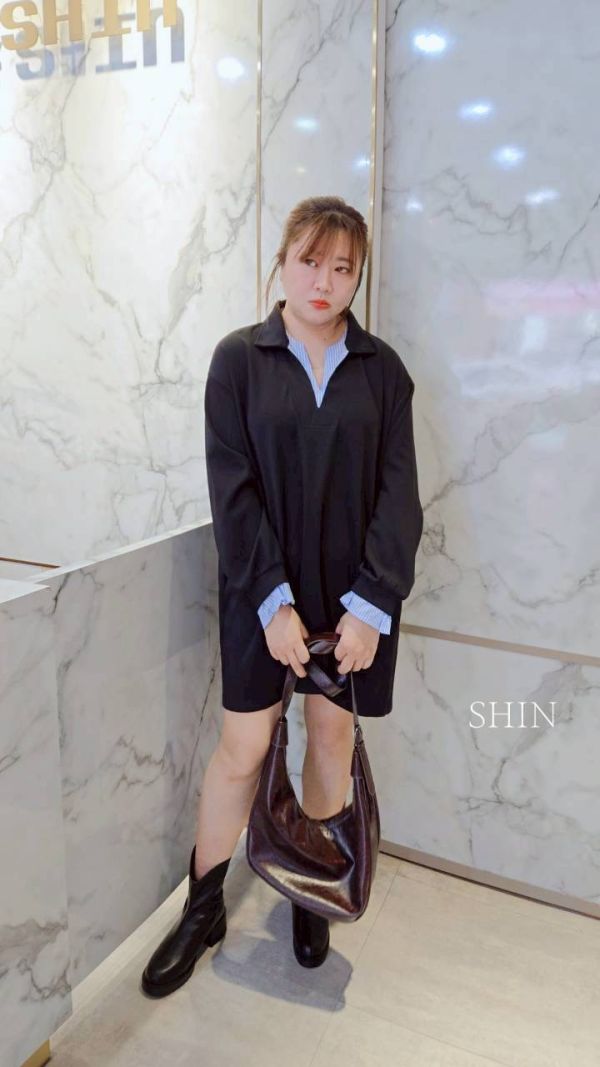 直紋襯衫領假兩件T(灰/黑) 