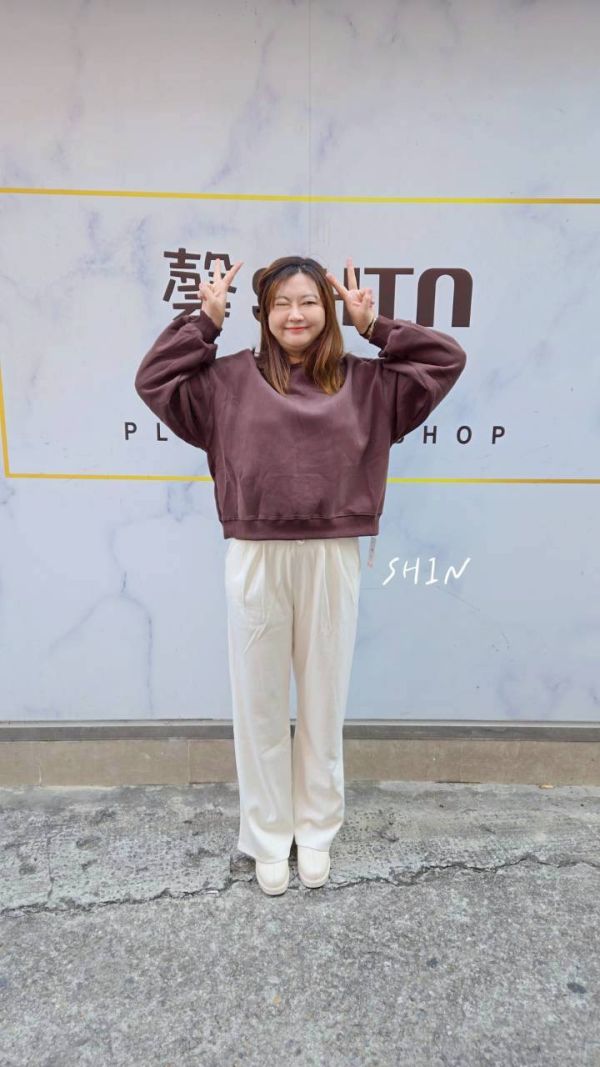 短版素大T(咖/黑/灰/寶藍/黃/藍/杏/粉) 