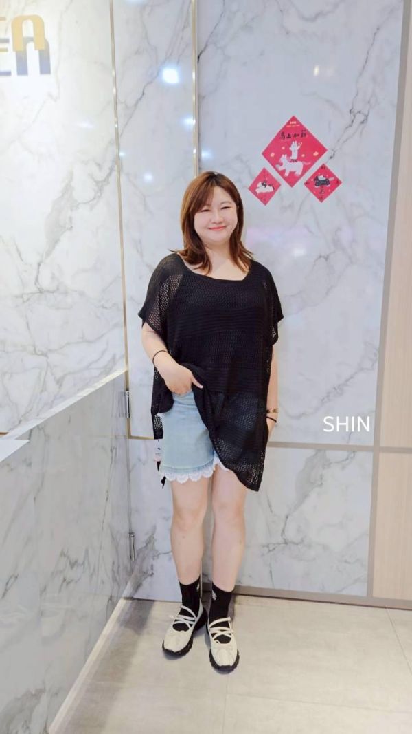 大領連袖洞洞真兩件上衣(黑/白/卡其) 