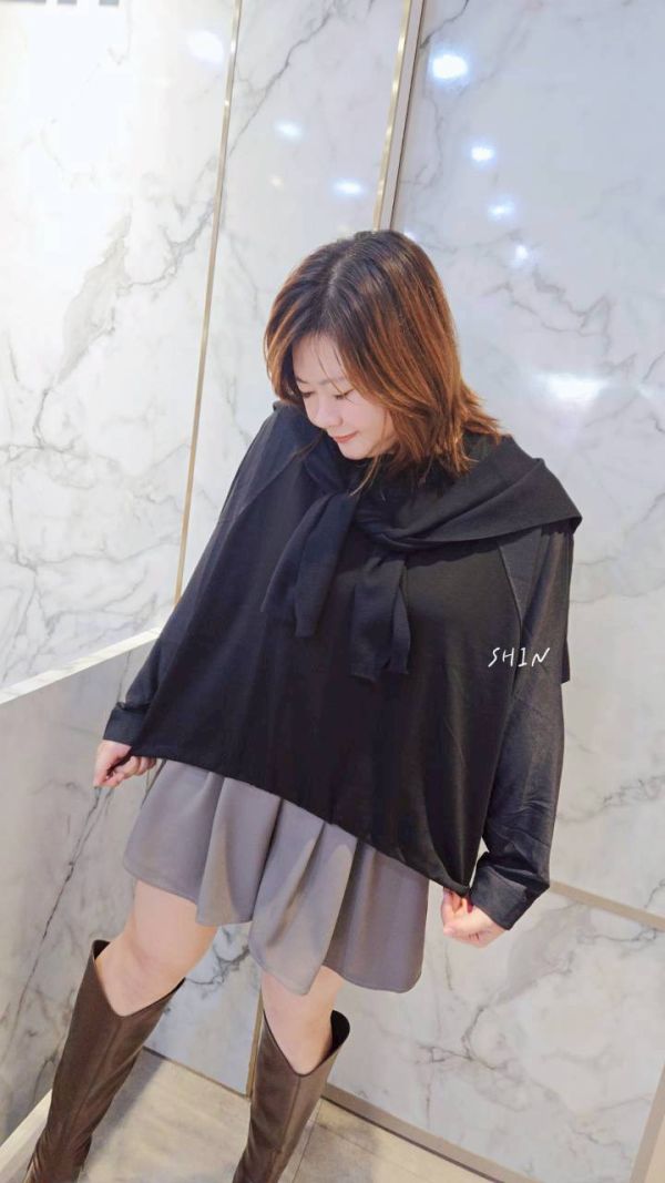 基本款附領巾棉T(白/黑) 